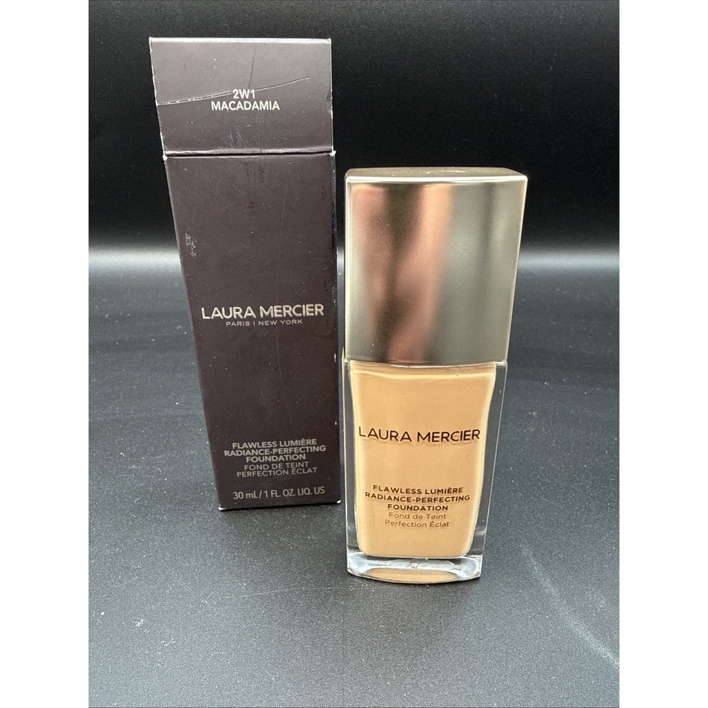 Laura Mercier Flawless Lumiere Radiance-Perfecting Foundation 2W1 Macadamia,1oz